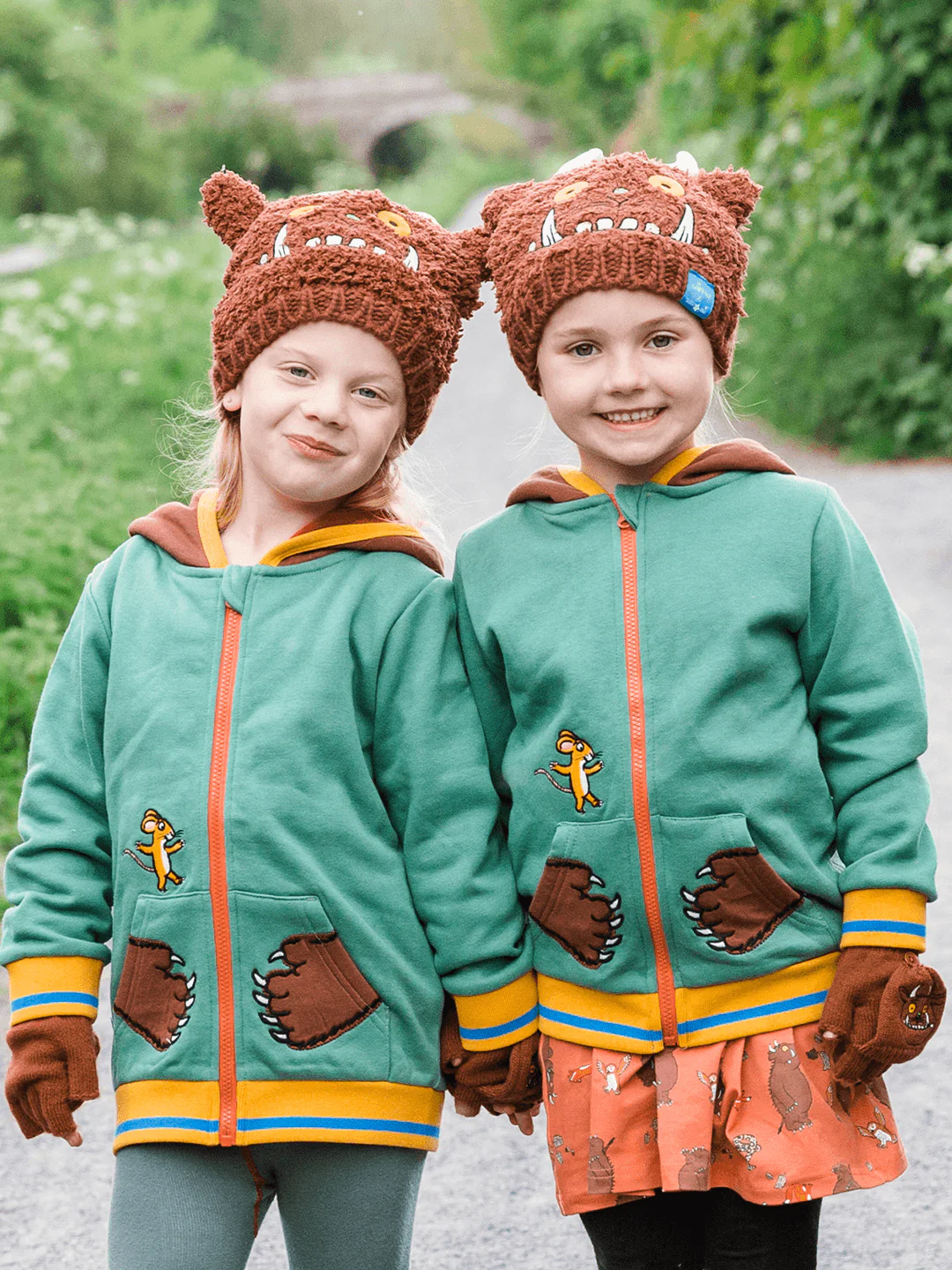 Gruffalo™ Mittens - Image 3